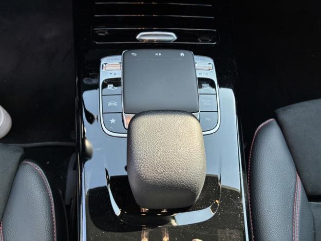 MERCEDES-BENZ Classe A 180 AMG Line AMG Line 