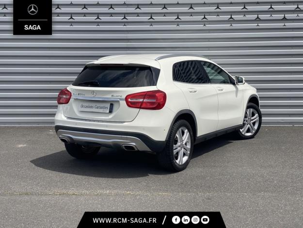 MERCEDES-BENZ GLA 200 d 4MATIC Sensation  
