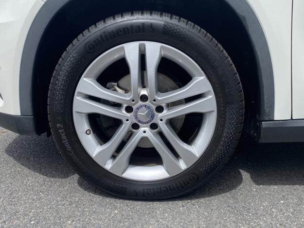 MERCEDES-BENZ GLA 200 d 4MATIC Sensation  