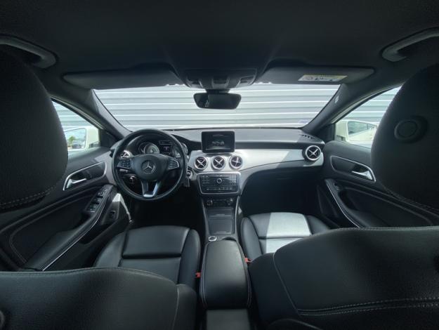 MERCEDES-BENZ GLA 200 d 4MATIC Sensation  