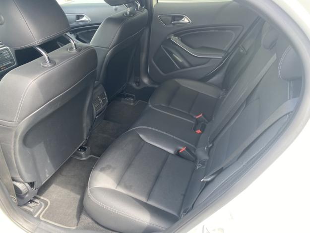 MERCEDES-BENZ GLA 200 d 4MATIC Sensation  