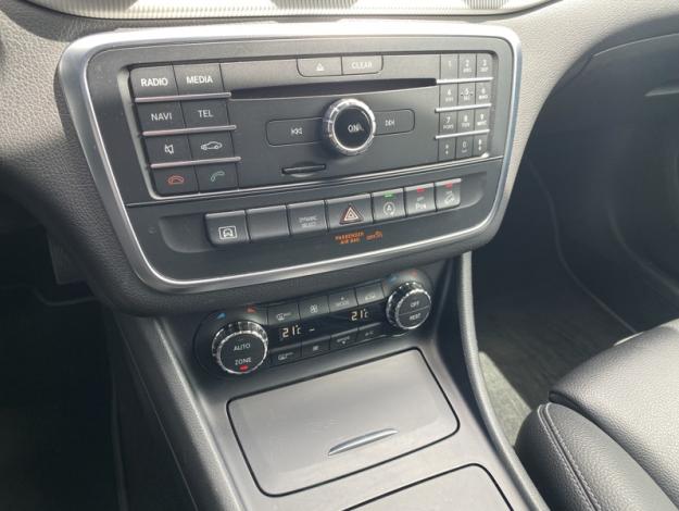 MERCEDES-BENZ GLA 200 d 4MATIC Sensation  