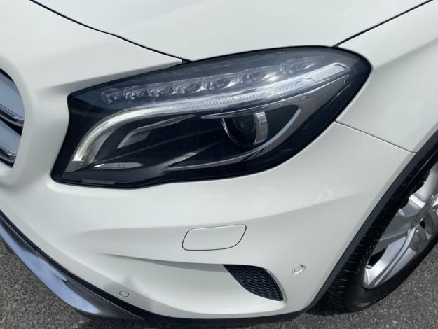 MERCEDES-BENZ GLA 200 d 4MATIC Sensation  