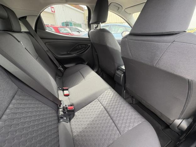 TOYOTA Yaris Hybride 116h Design  1.5 116 ch 
