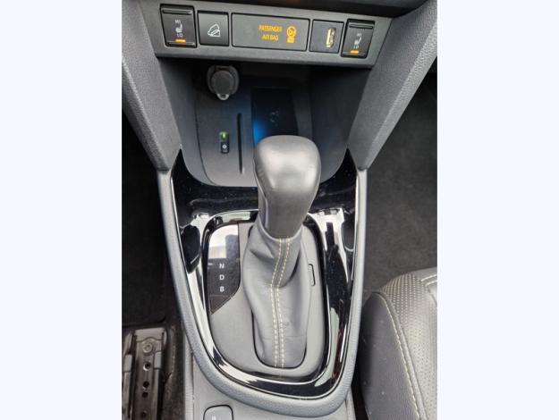 TOYOTA Yaris Cross 1.5 HYBRID 116H PREMIERE AWD   