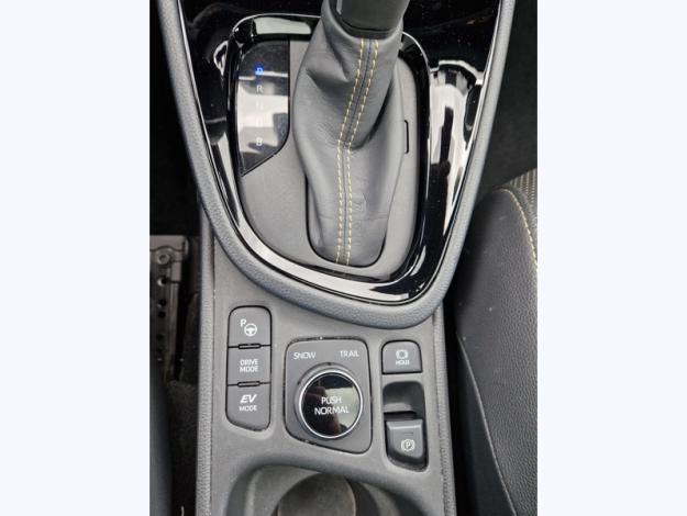 TOYOTA Yaris Cross 1.5 HYBRID 116H PREMIERE AWD   