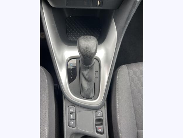 TOYOTA Yaris Hybride 116h Design  1.5 116 ch 