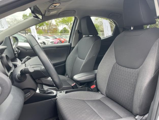TOYOTA Yaris Hybride 116h Design  1.5 116 ch 