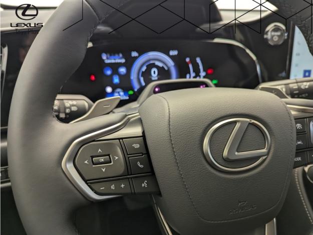 LEXUS NX 350H 2WD Luxe  