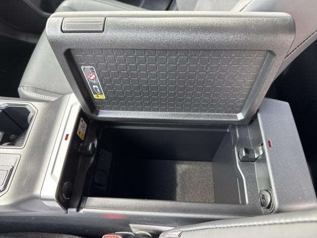 TOYOTA RAV4 Hybride 2WD 185ch Lounge NG  RAV4 HYBRID 183CH 2WD LOUNGE NG VD