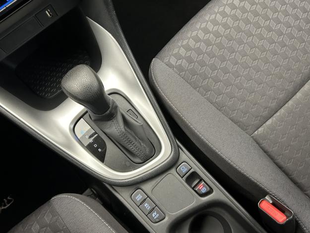 TOYOTA Yaris 116h Dynamic  