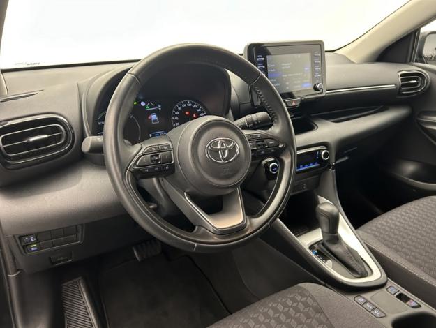 TOYOTA Yaris 116h Dynamic  
