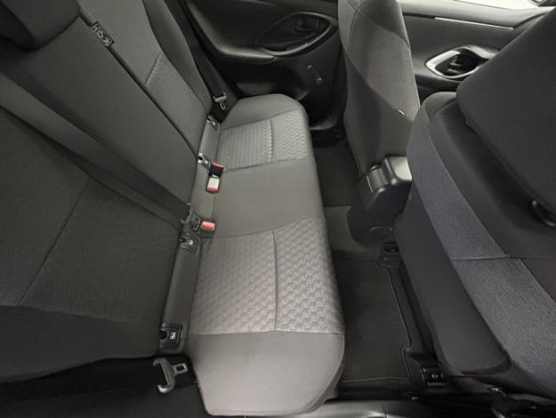 TOYOTA Yaris 116h Dynamic  