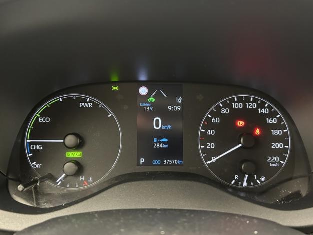 TOYOTA Yaris 116h Dynamic  