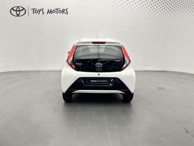 TOYOTA Aygo 1.0 VVT-i x-play  72 ch 