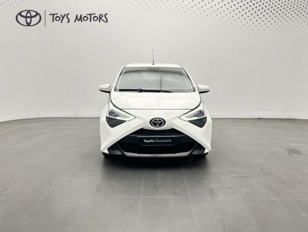 TOYOTA Aygo 1.0 VVT-i x-play  72 ch 