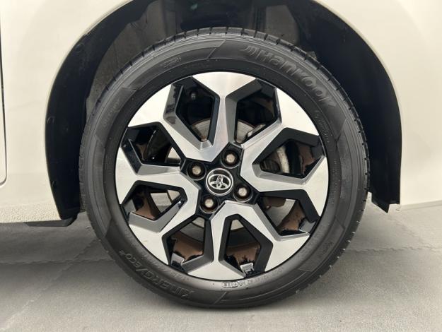 TOYOTA Aygo 1.0 VVT-i x-play  72 ch 