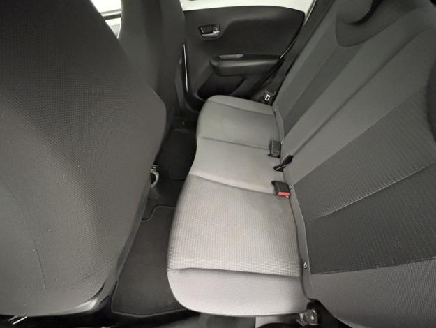 TOYOTA Aygo 1.0 VVT-i x-play  72 ch 