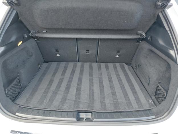 MERCEDES-BENZ GLA 200 d AMG Line  