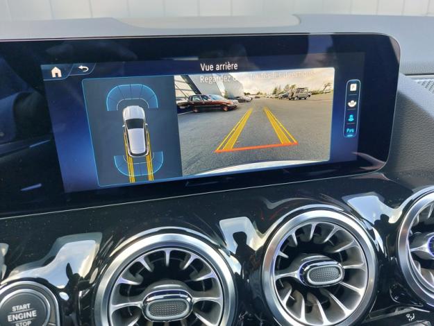 MERCEDES-BENZ GLA 200 d AMG Line  