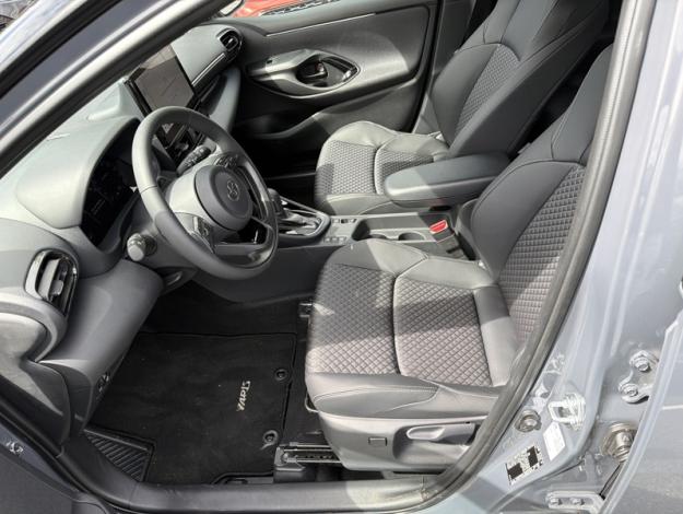 TOYOTA Yaris Hybride 130h Collection  YARIS HYBRIDE 130H COLLECTION MY26