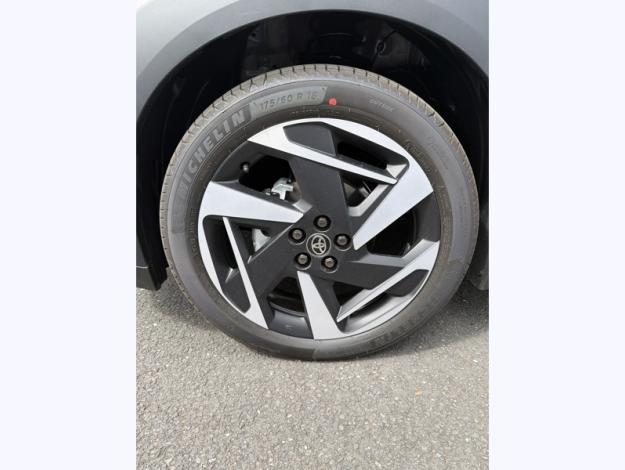 TOYOTA Aygo X Hybride 116h Collection  AYGO X 116H COLLECTION MC26