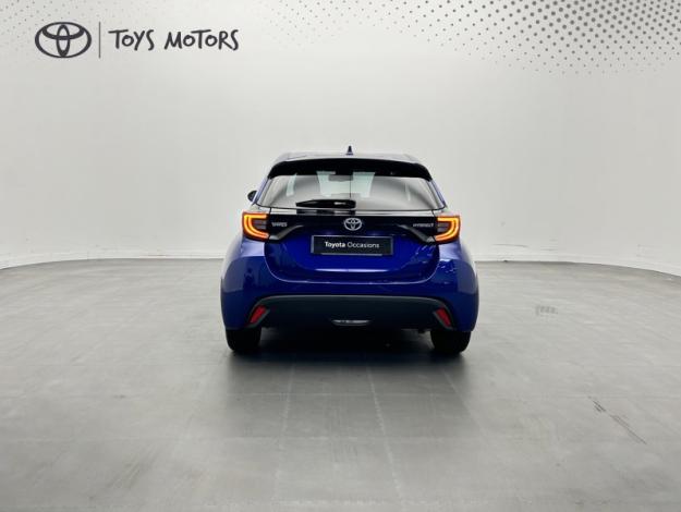 TOYOTA Yaris 116h Design  