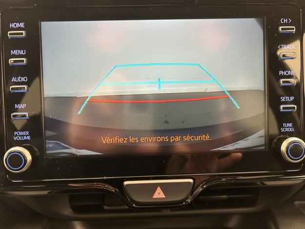 TOYOTA Yaris 116h Design  