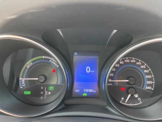TOYOTA Auris 1.8 HYBRID 136 CVT AUTO DESIGN  1.8 136 ch 