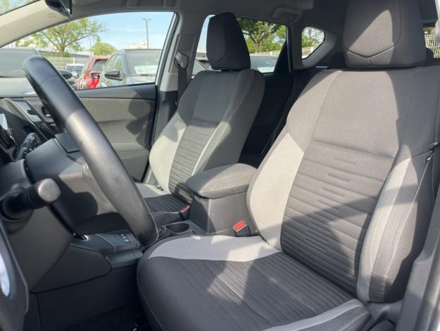 TOYOTA Auris 1.8 HYBRID 136 CVT AUTO DESIGN  1.8 136 ch 