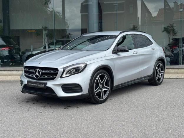 MERCEDES-BENZ GLA 200 AMG Pack Night  