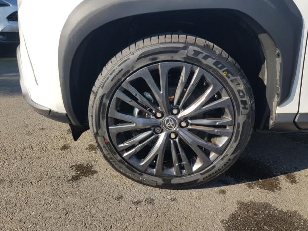 TOYOTA Yaris Cross Hybrid 2WD Trail   