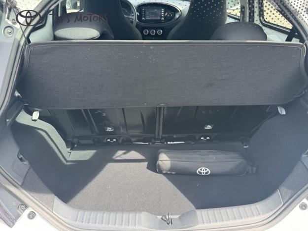 TOYOTA Aygo X 1.0 VVT-i 72 Dynamic   