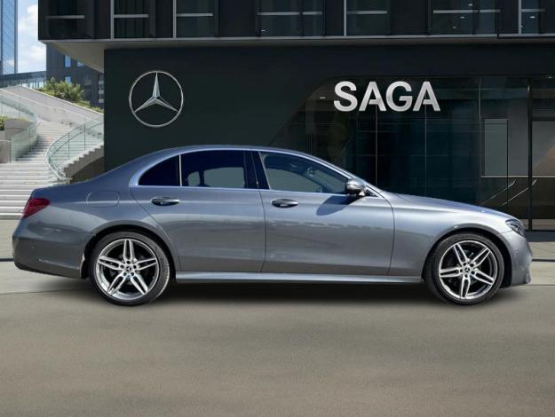 MERCEDES-BENZ E 200 d Berline AMG Line  
