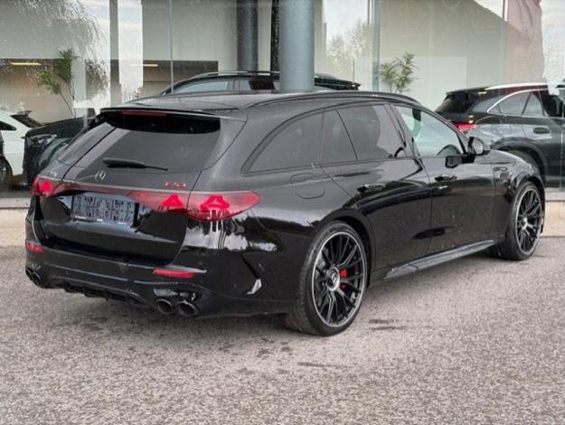 MERCEDES-BENZ E53 AMG Hybrid HyperScreen Pano  