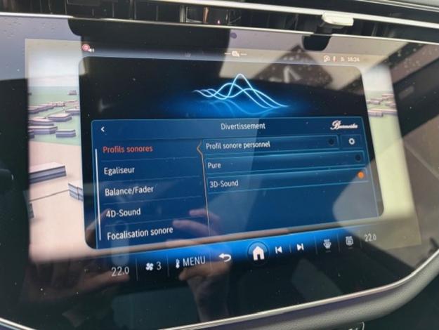 MERCEDES-BENZ E53 AMG Hybrid HyperScreen Pano  