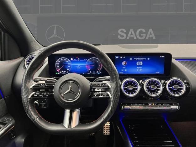 MERCEDES-BENZ GLA 200 d AMG Line  
