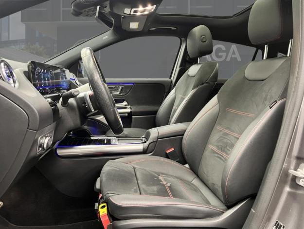 MERCEDES-BENZ GLA 200 d AMG Line  