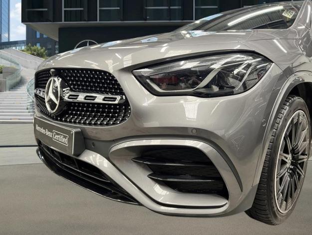 MERCEDES-BENZ GLA 200 d AMG Line  