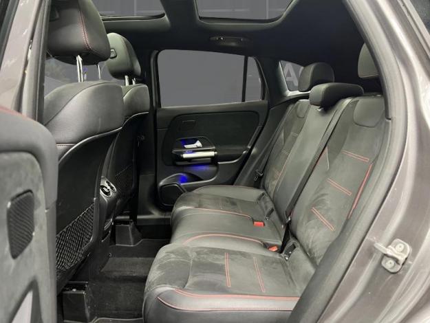 MERCEDES-BENZ GLA 200 d AMG Line  
