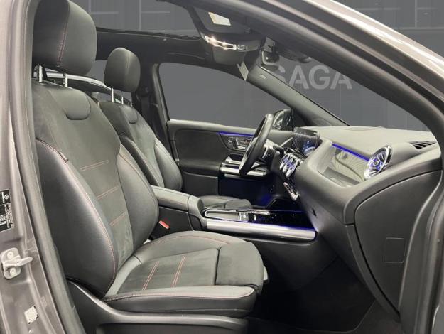 MERCEDES-BENZ GLA 200 d AMG Line  