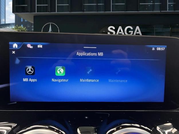 MERCEDES-BENZ GLA 200 d AMG Line  