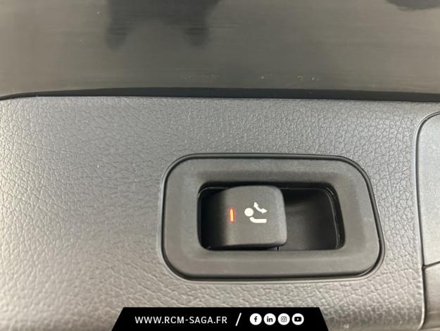 MERCEDES-BENZ GLB 200 d AMG Line  GLB 200 d AMG Line