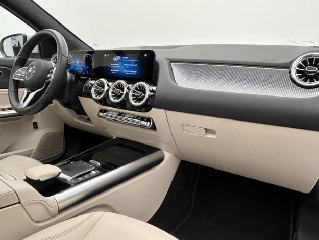 MERCEDES-BENZ EQA 250 Business Line  