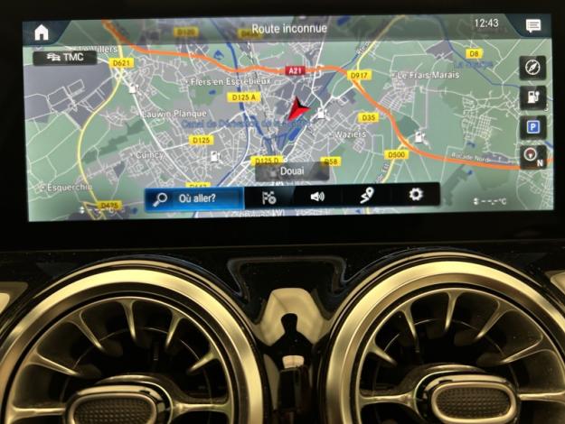 MERCEDES-BENZ EQA 250 Business Line  