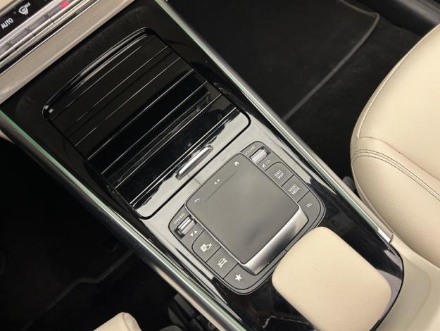 MERCEDES-BENZ EQA 250 Business Line  
