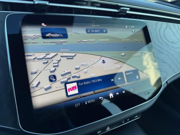 MERCEDES-BENZ E 220 d Berline Luxury Line  