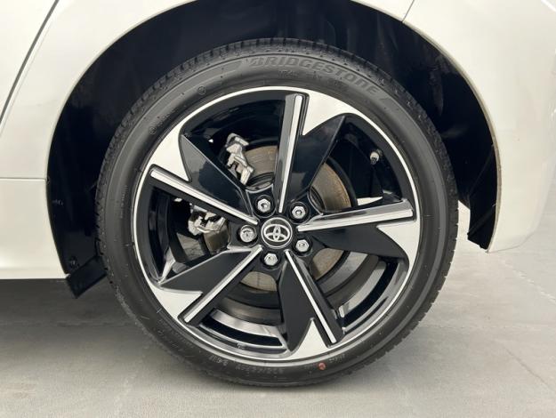 TOYOTA Yaris Hybride 130h Première  