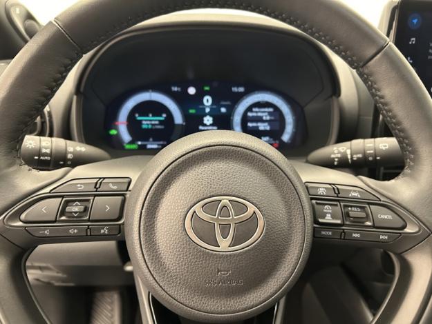 TOYOTA Yaris Hybride 130h Première  