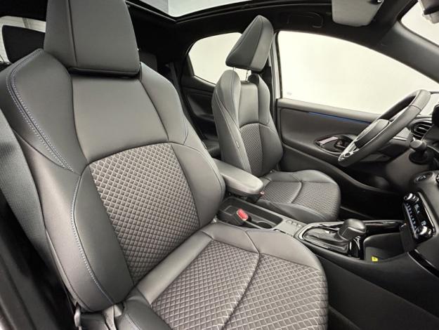 TOYOTA Yaris Hybride 130h Première  